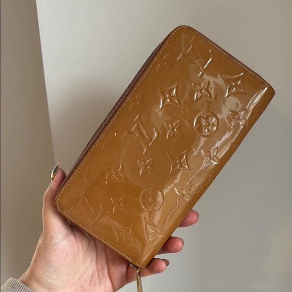 Louis Vuitton Leather Zip Wallet - Picture 1 of 6